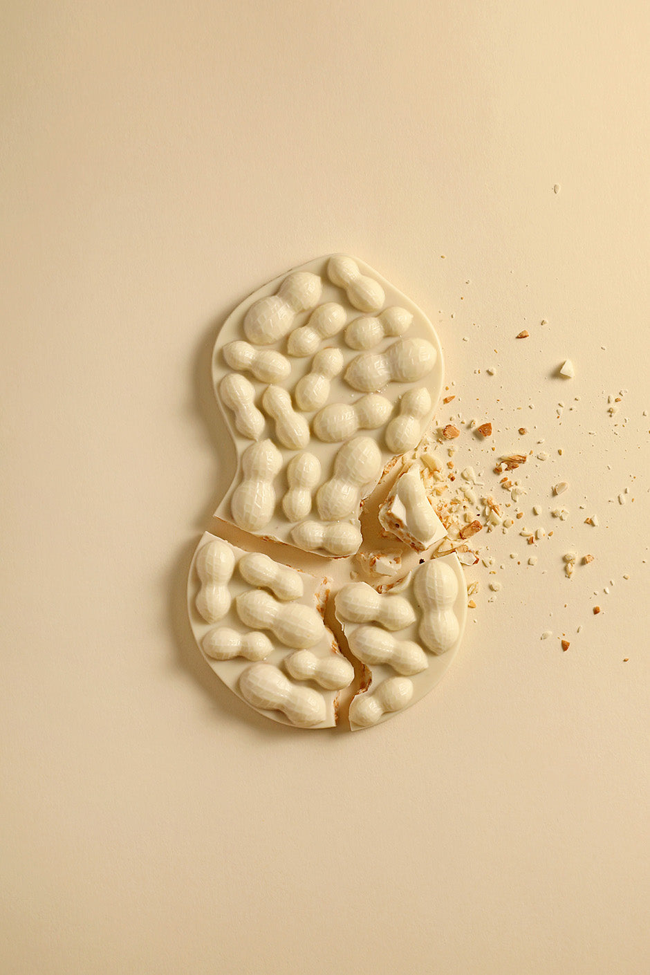 Tablette mendiant cacahuète chocolat blanc
