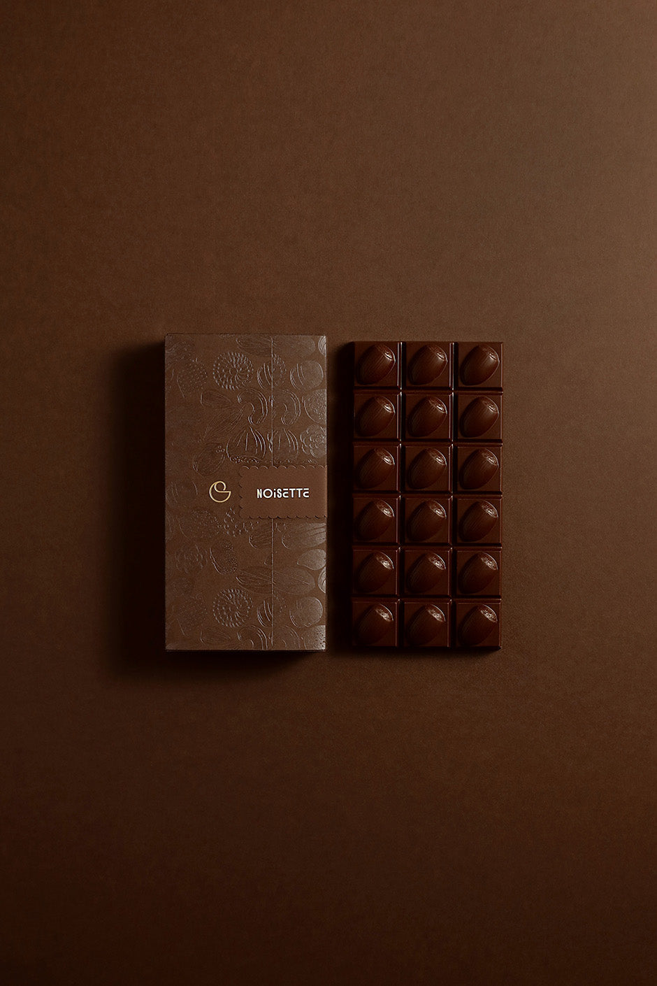 Tablette noisette chocolat noir