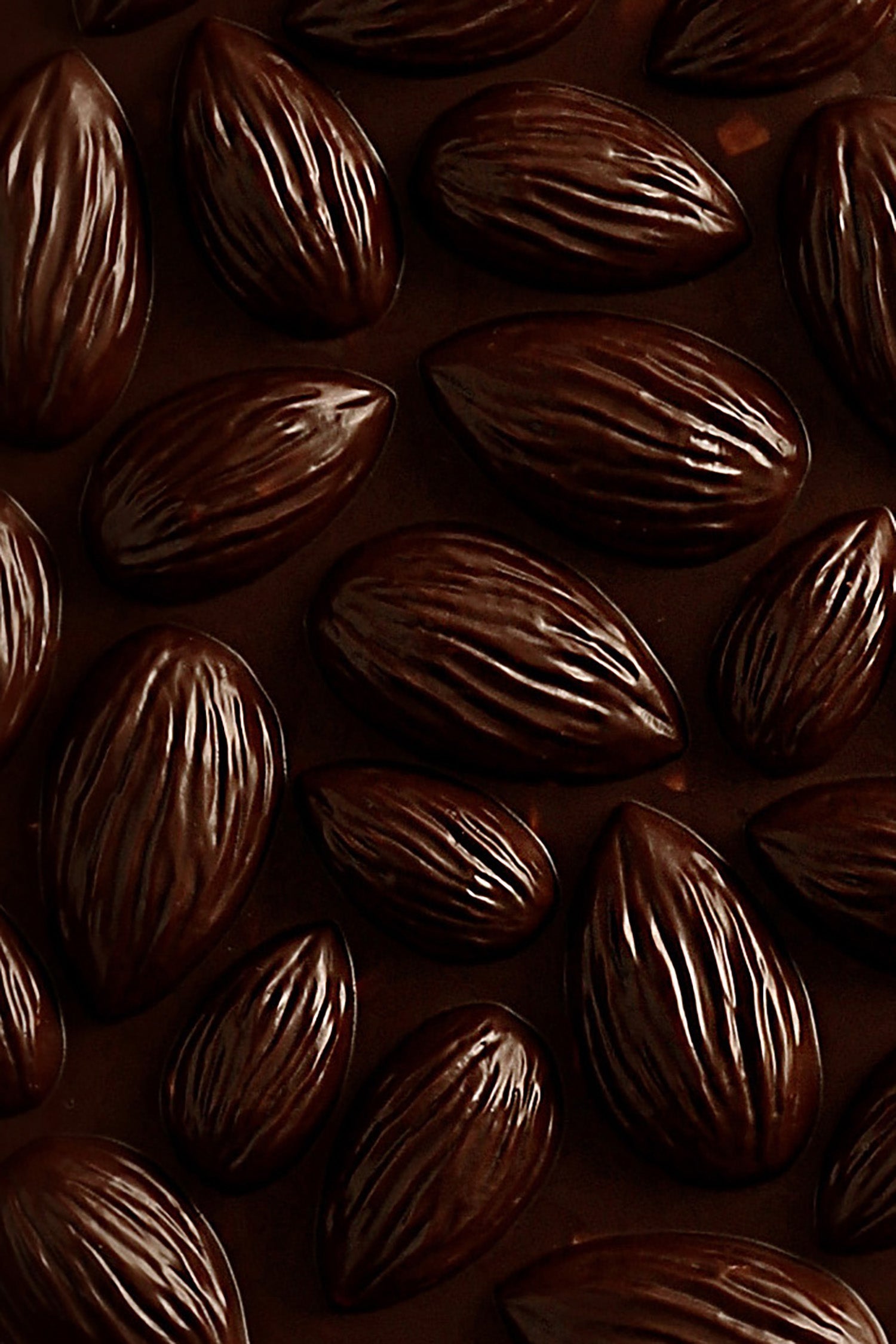 Tablette mendiant amande chocolat noir