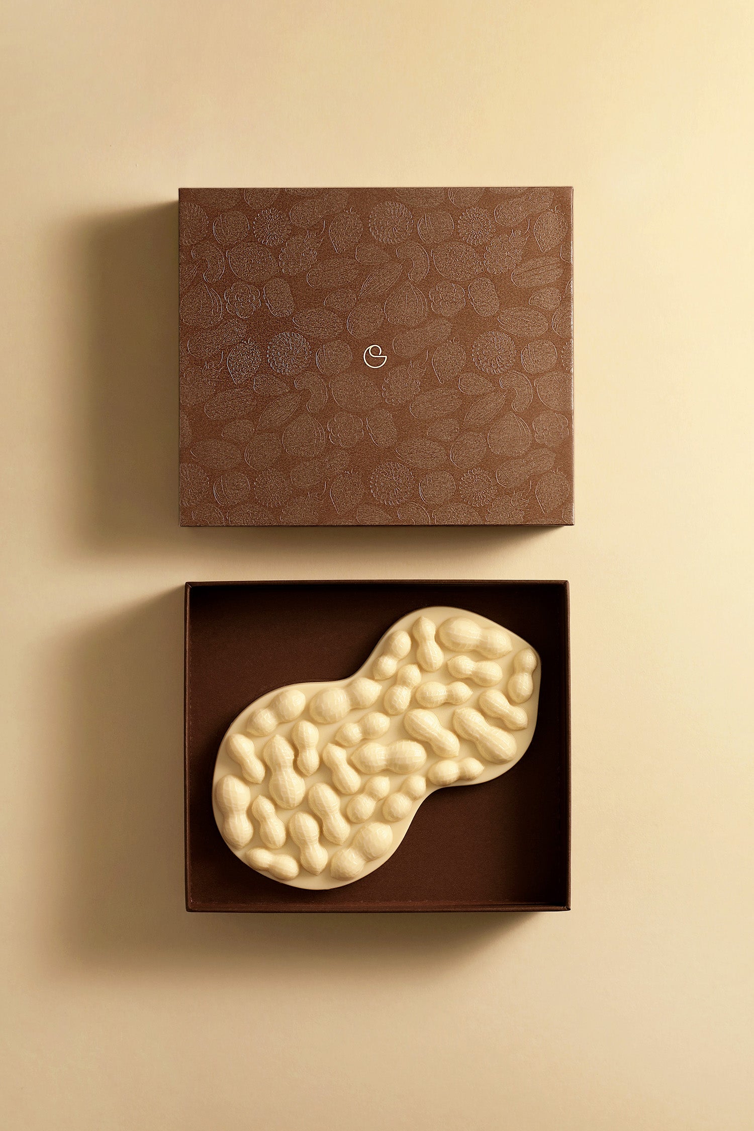 Tablette mendiant cacahuète chocolat blanc