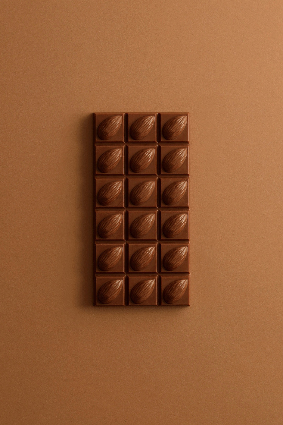 Tablette amande chocolat au lait